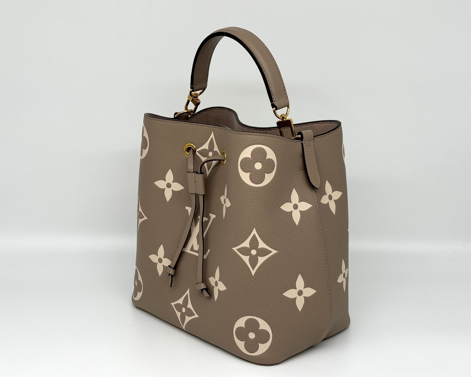 Fashion Bags - Louis Vuitton - Image 4