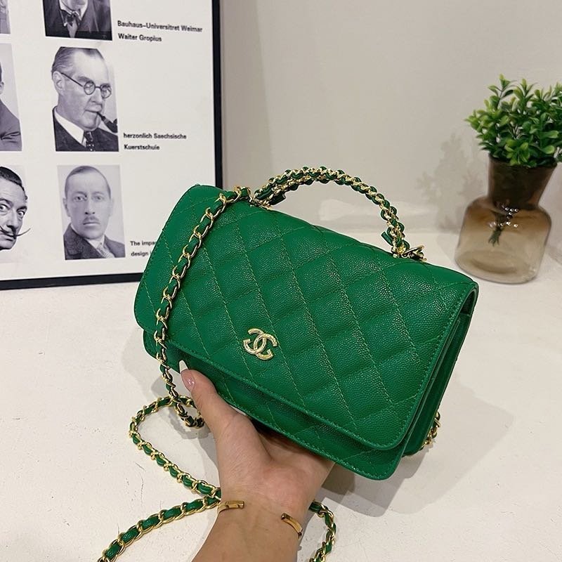 Writing pocket on chains shiny lambing beads Goldton Metall - Chanel - Image 7