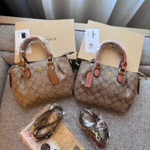 Luxury Texture Leather Handbag - Coach